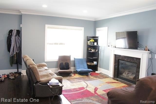 1500 Mclean Ave - Photo 7 of 41