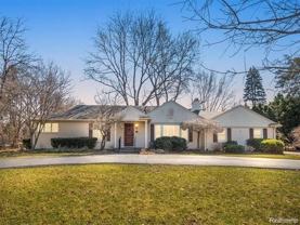 3879 Carriage Rd - Photo 1 of 1