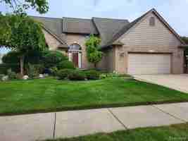 featured image of 49786 Willowood Dr