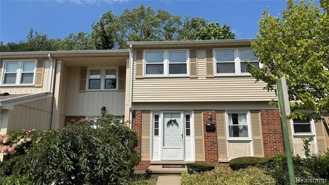 5043 Buckingham - Photo 1 of 1