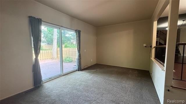 5043 Buckingham - Photo 6 of 17