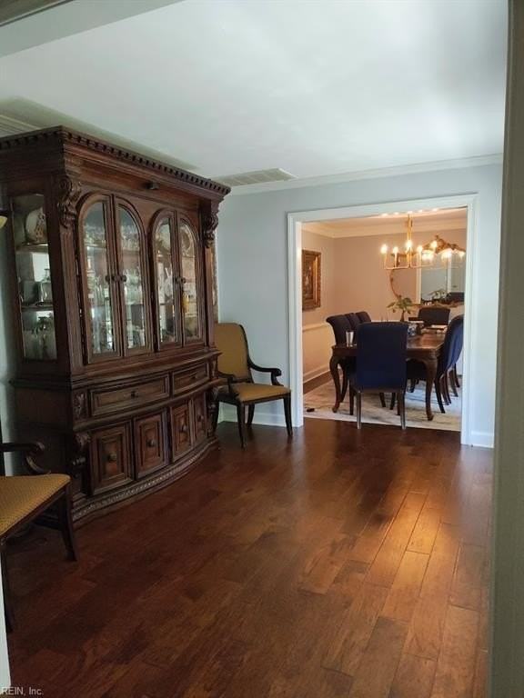 702 Aguila Dr - Photo 3 of 32