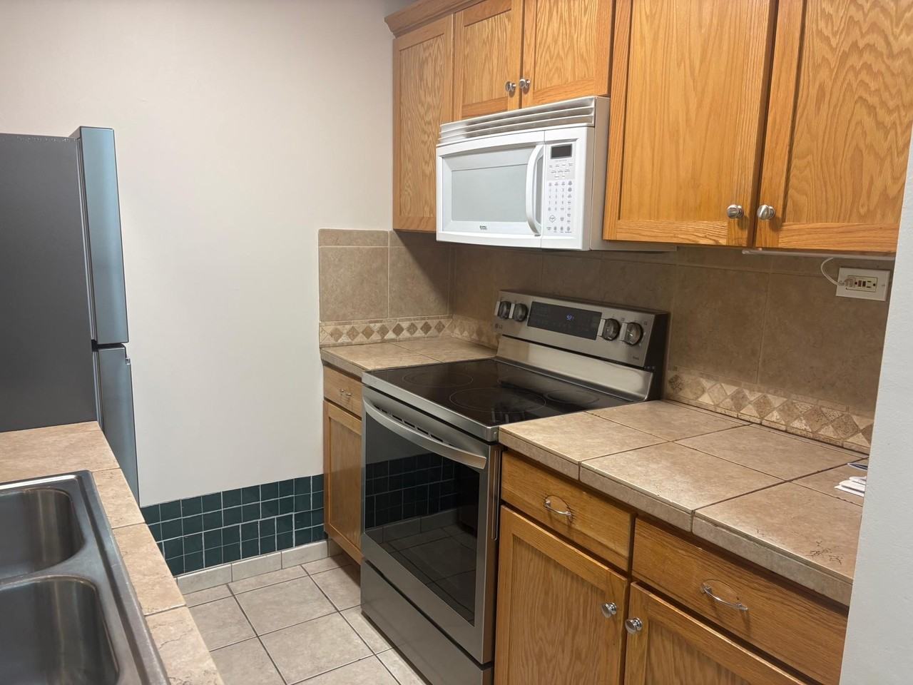 380 Ramsey St #3A - Photo 4 of 23
