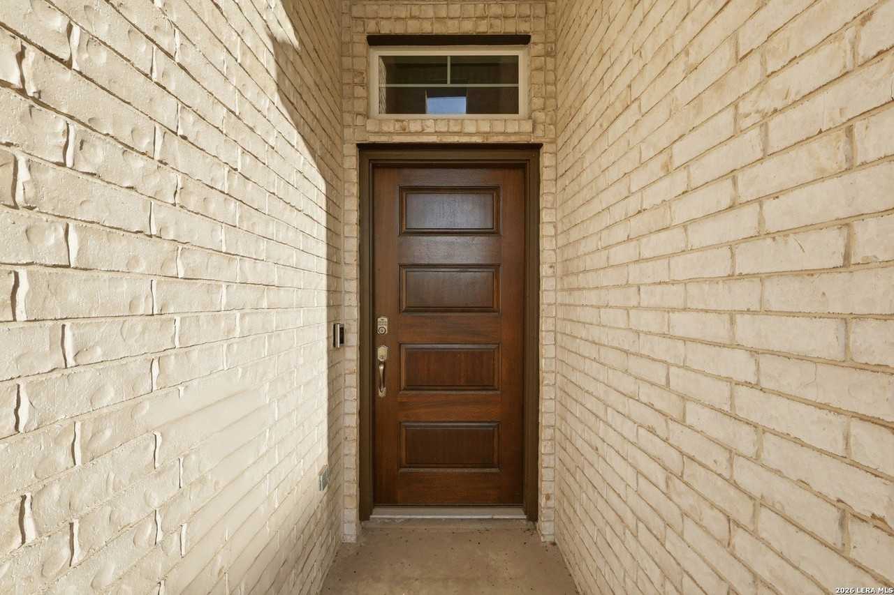 2926 Alster - Photo 2 of 27