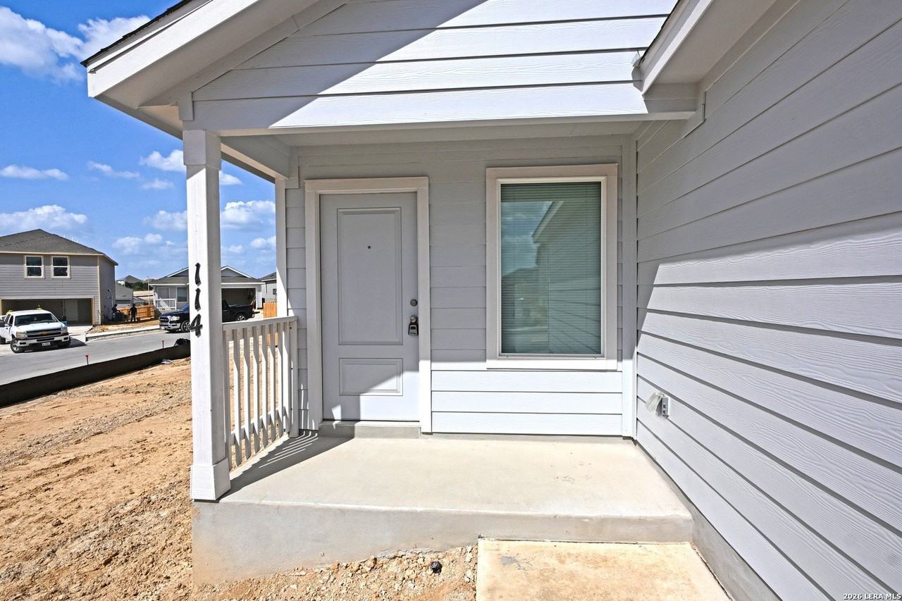 114 Haley Way - Photo 2 of 30