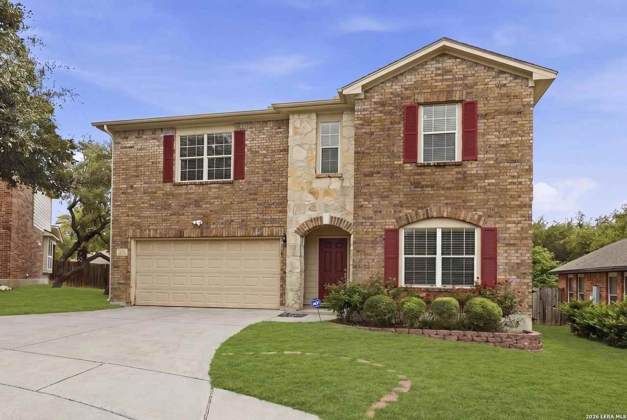 8214 Sabinoso Dr - Photo 3 of 32