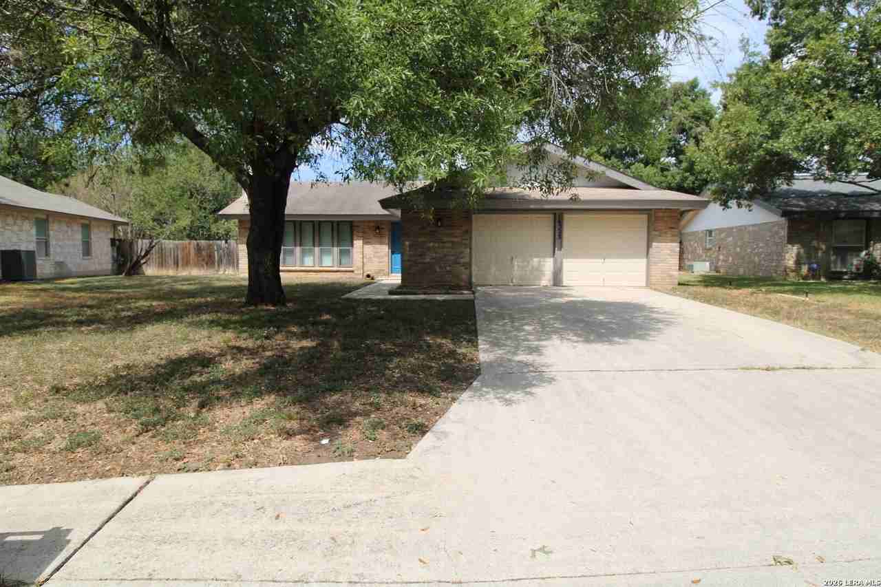 14323 Modesta Pl - Photo 2 of 28
