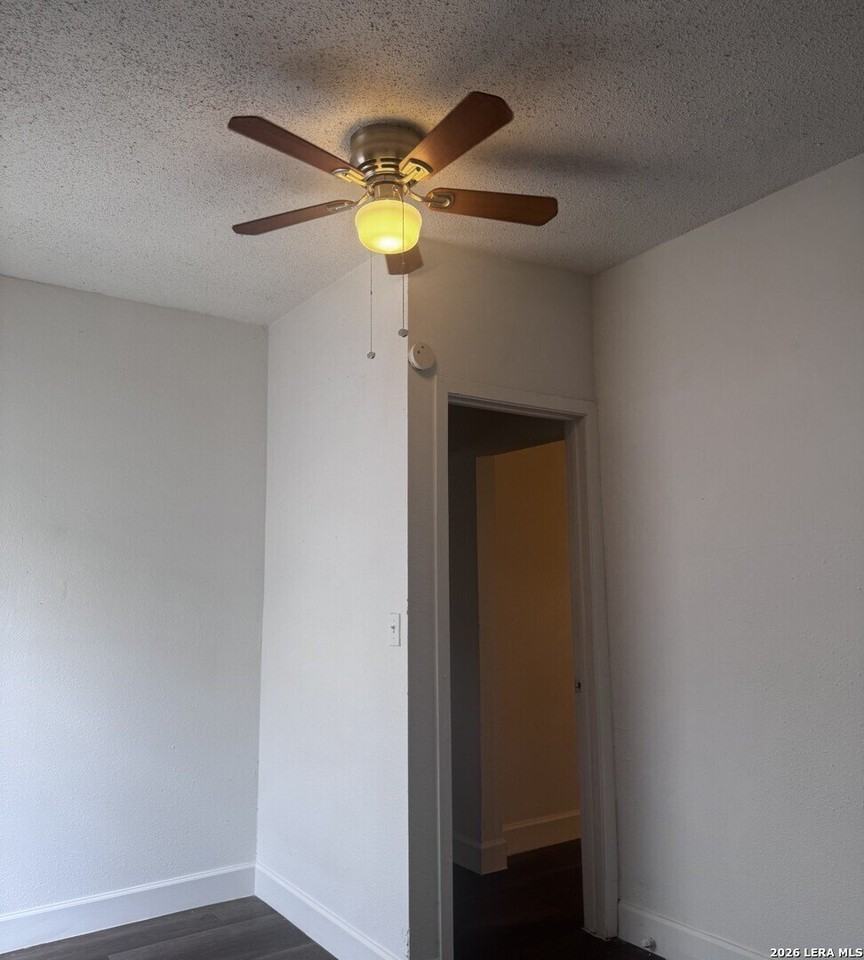 1902 Lennon Ave #1 - Photo 3 of 11
