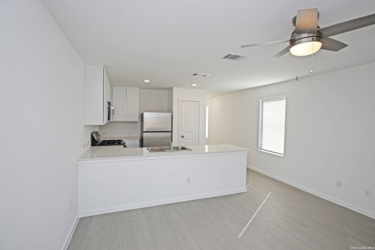 7639 Varo Gln - Photo 4 of 21