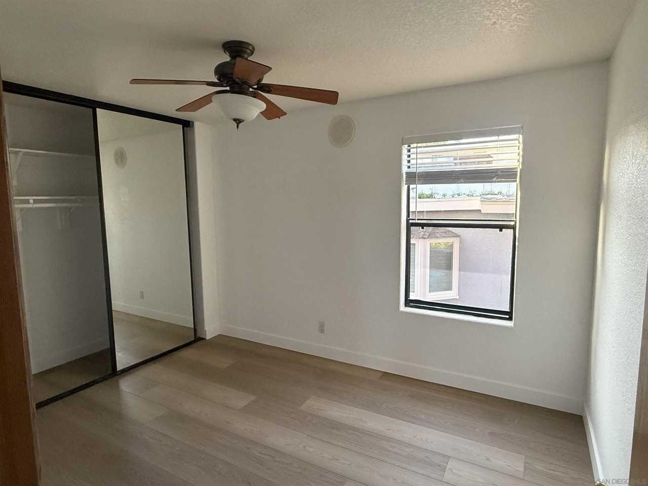 4766 Noyes St - Photo 7 of 9
