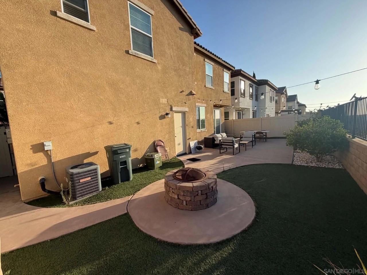 1251 Cathedral Oaks Rd - Photo 4 of 7