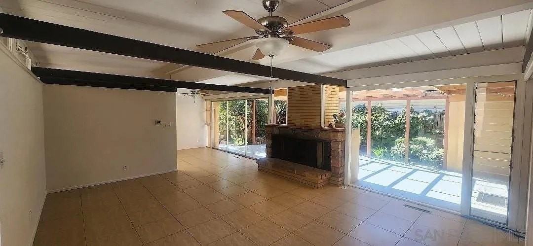 1631 Cypress Ave - Photo 3 of 20