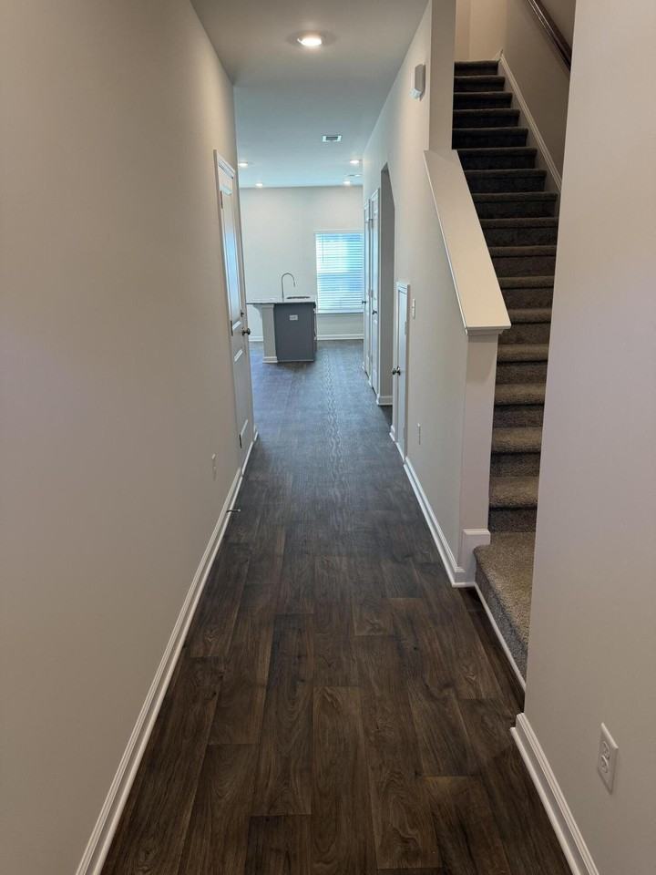 2382 Bellflower St - Photo 2 of 25