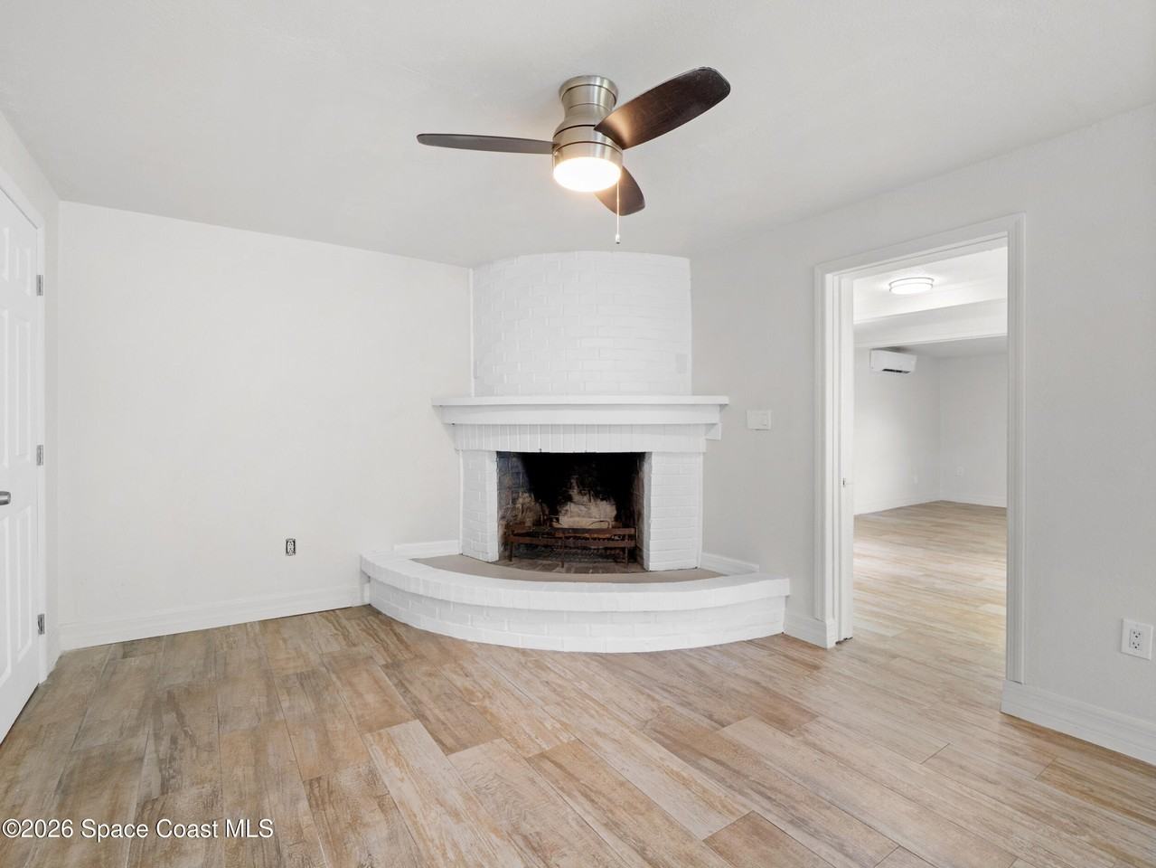 1382 Lakewood Dr - Photo 6 of 24