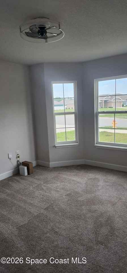 891 Tupelo Cir - Photo 3 of 20