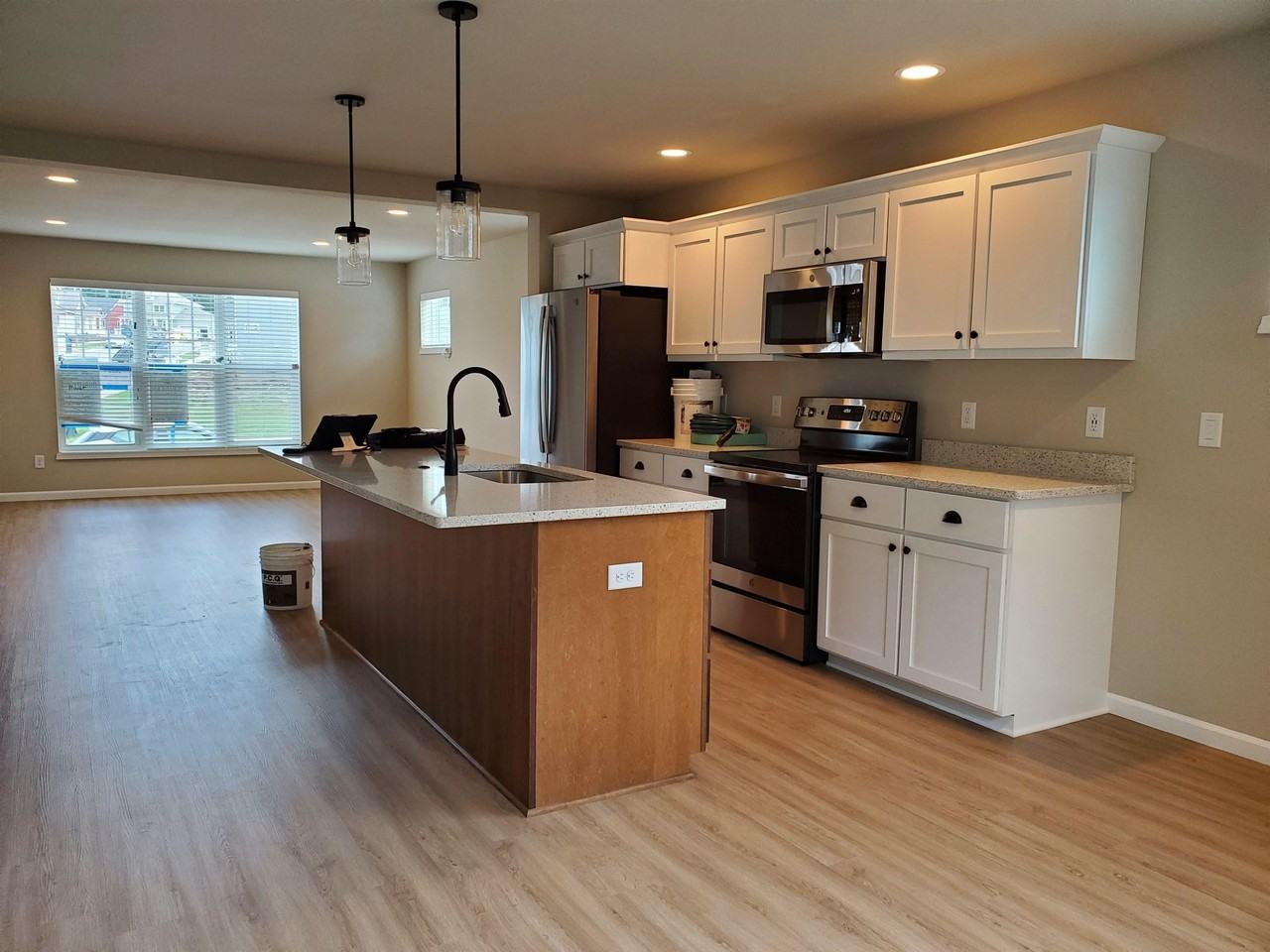2020 Tori Frost Dr - Photo 4 of 29