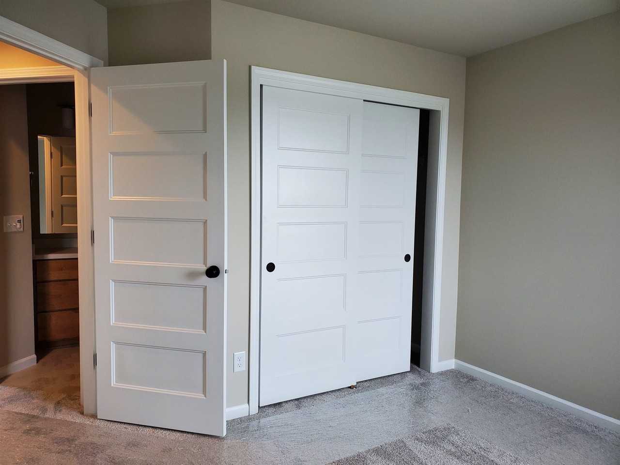 2020 Tori Frost Dr - Photo 6 of 29