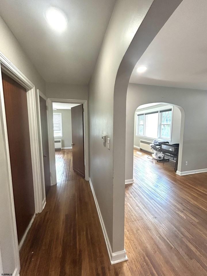 301 Chestnut St - Photo 7 of 21