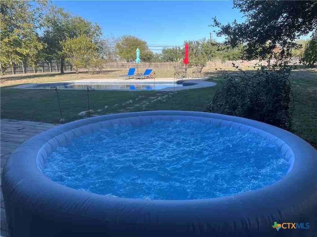 203 Bella Vista Cir - Photo 4 of 40