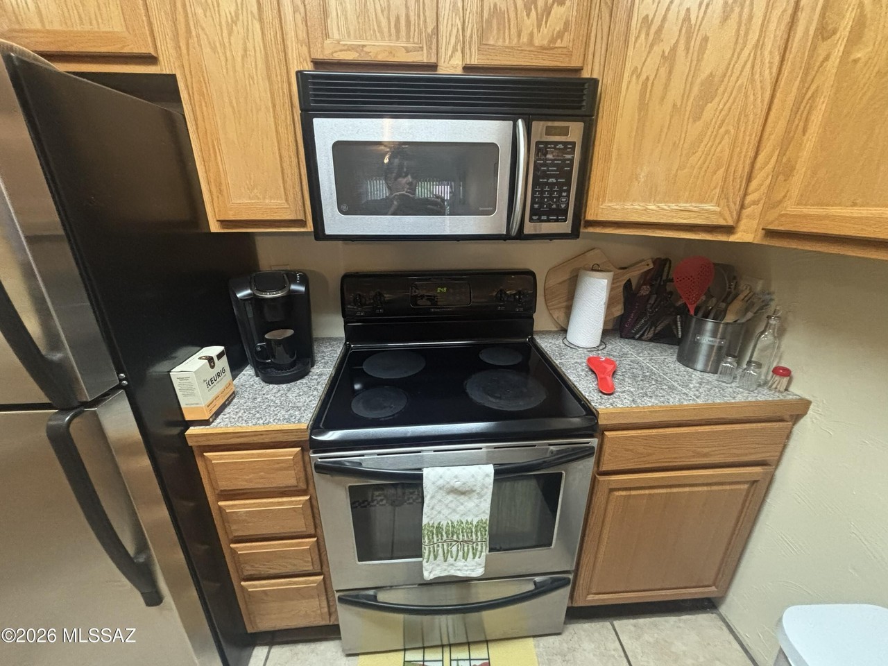 931 N Euclid Ave #122 - Photo 6 of 22