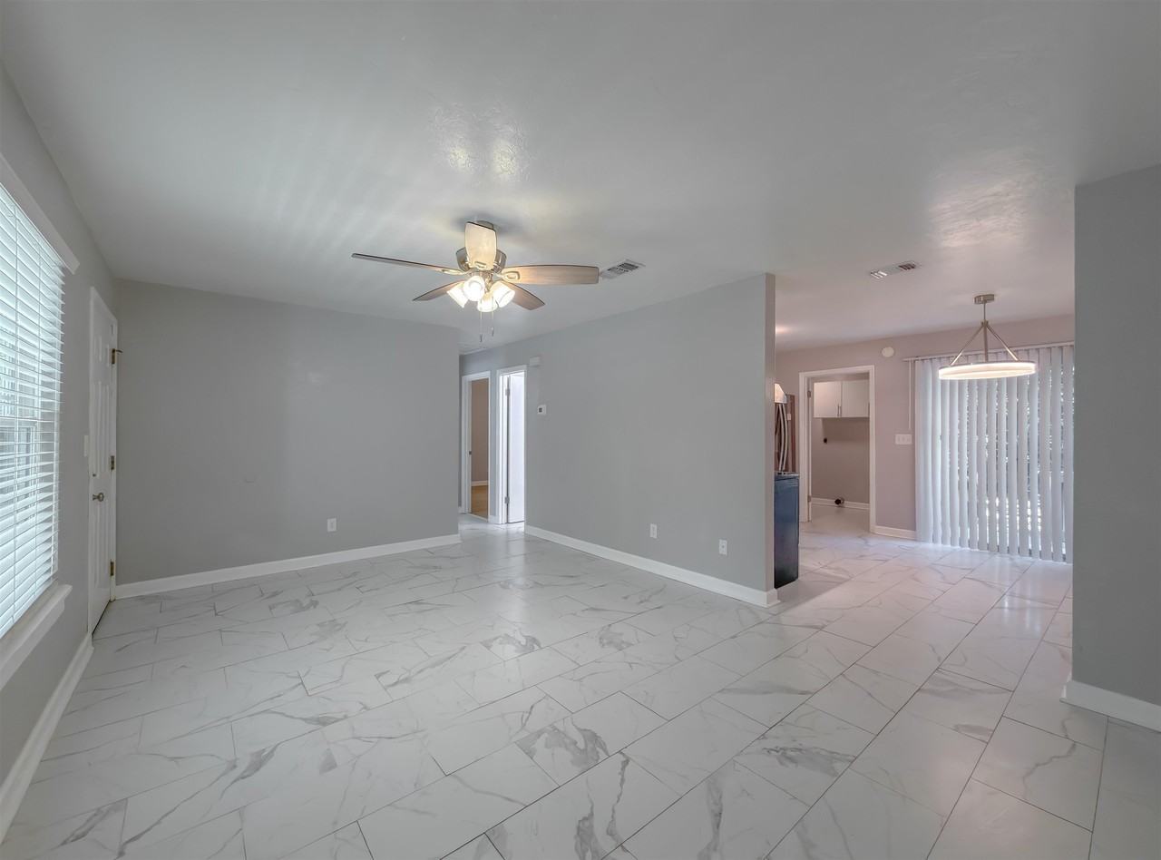 520 Pasco Ct - Photo 5 of 45