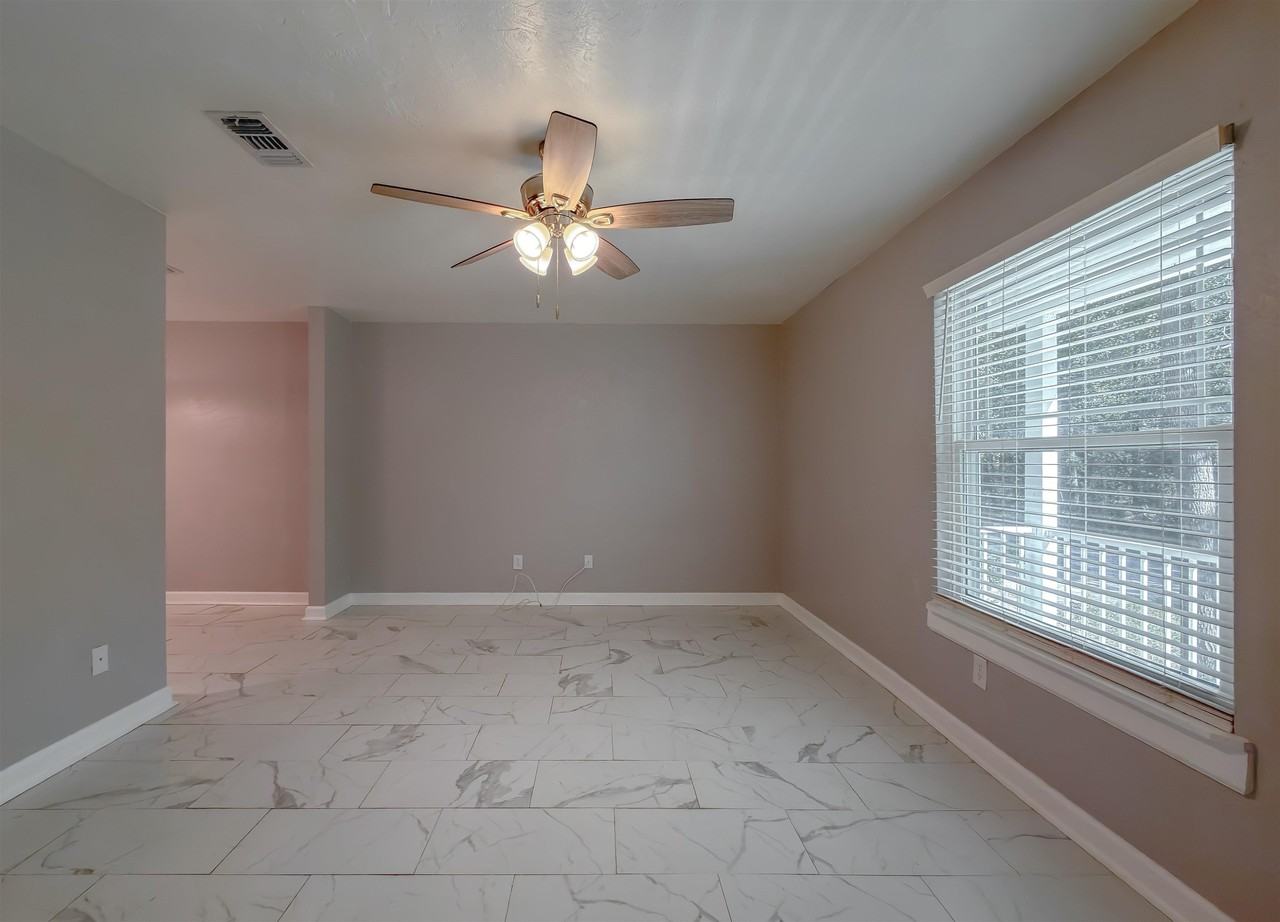 520 Pasco Ct - Photo 6 of 45
