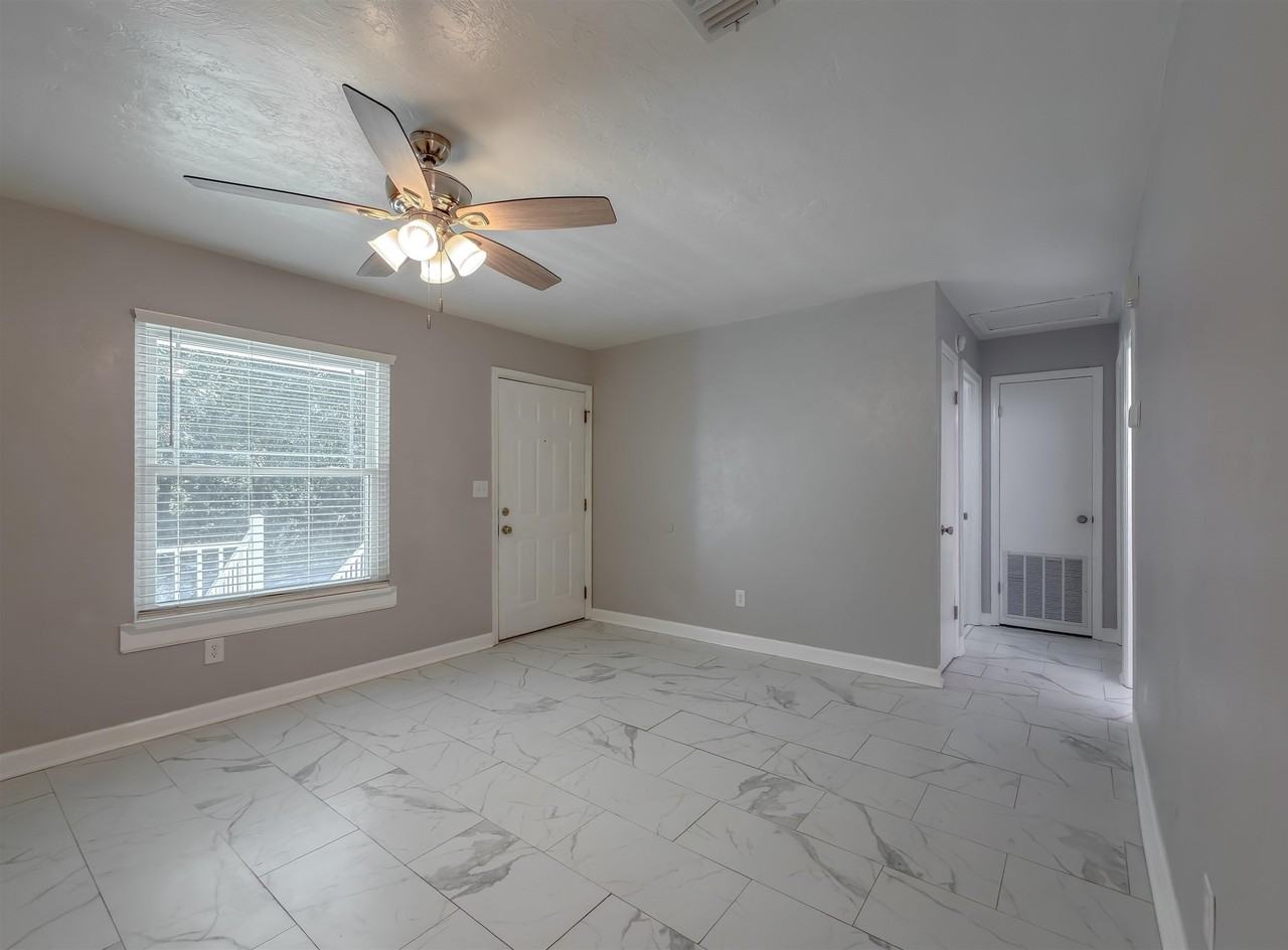 520 Pasco Ct - Photo 7 of 45