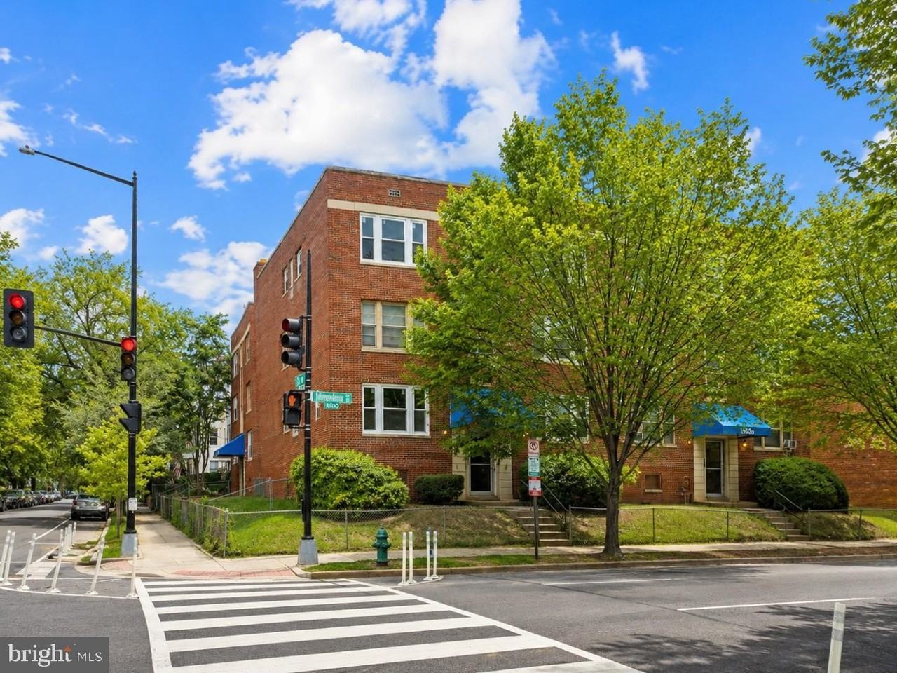 1600 Independence Ave Se #202