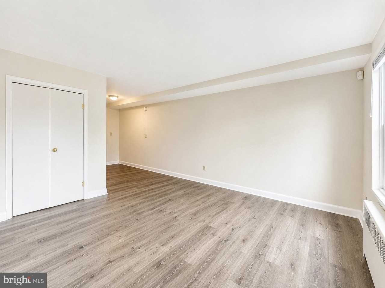 1600 Independence Ave Se #202 - Photo 6 of 13
