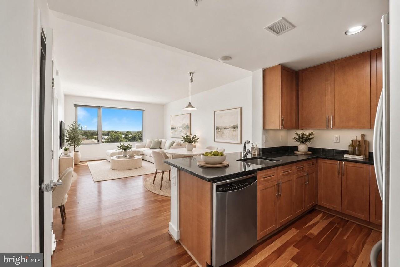 4101 Albemarle St Nw #533 - Photo 2 of 14
