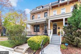 900 Madison St Nw #B - Photo 1 of 1