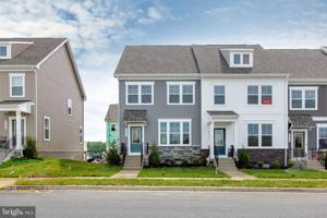 featured image of 2009 Twisted Oak Pl