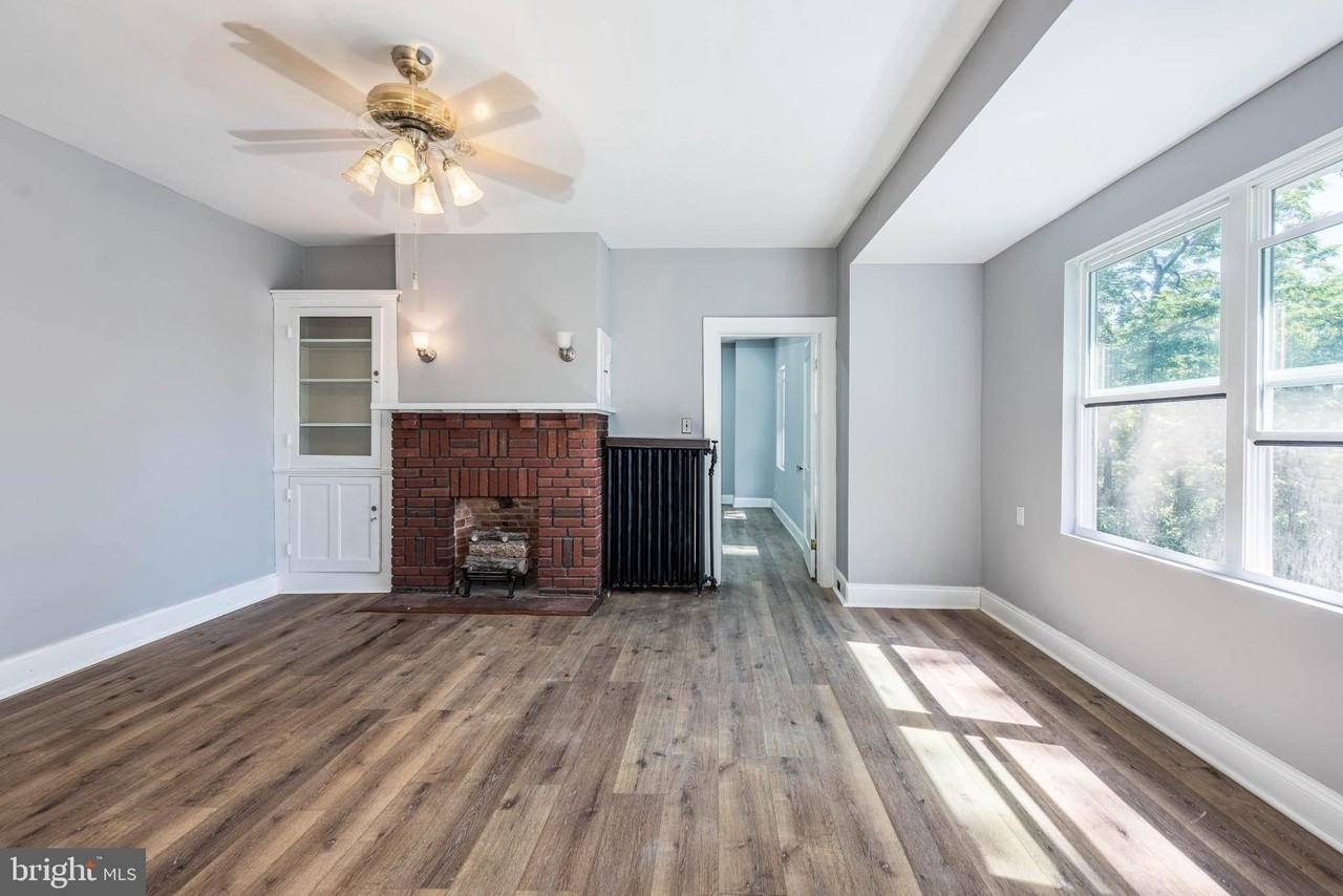 10 S Belle Grove Rd - Photo 6 of 26