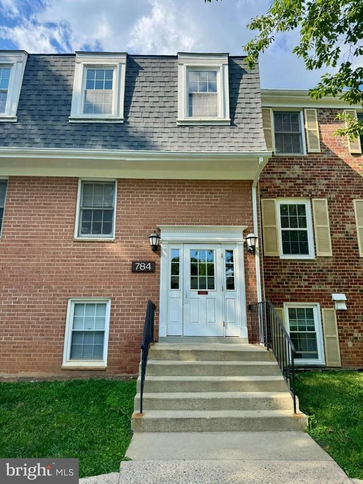 784 Quince Orchard Blvd #784P2