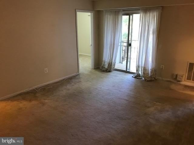 20220 Shipley Ter #302 - Photo 5 of 11