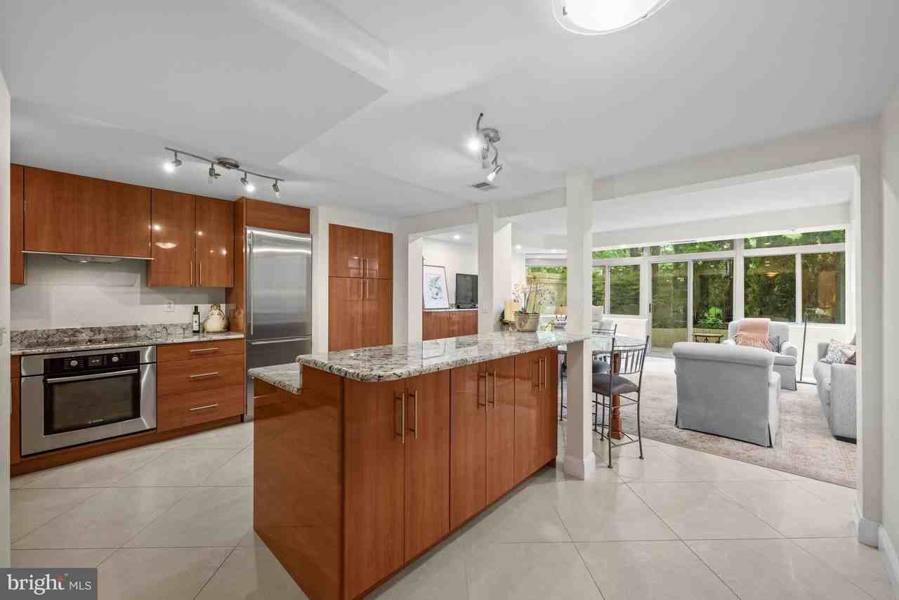 5610 Wisconsin Ave #109 - Photo 3 of 32