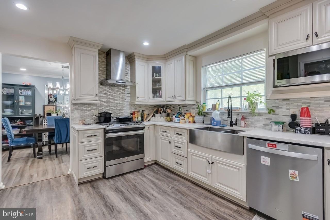 3107 La Dova Way - Photo 2 of 31