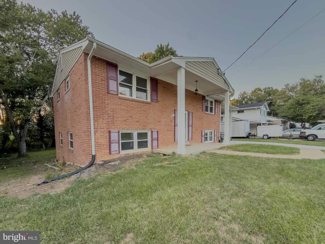4612 Sharon Rd - Photo 2 of 22