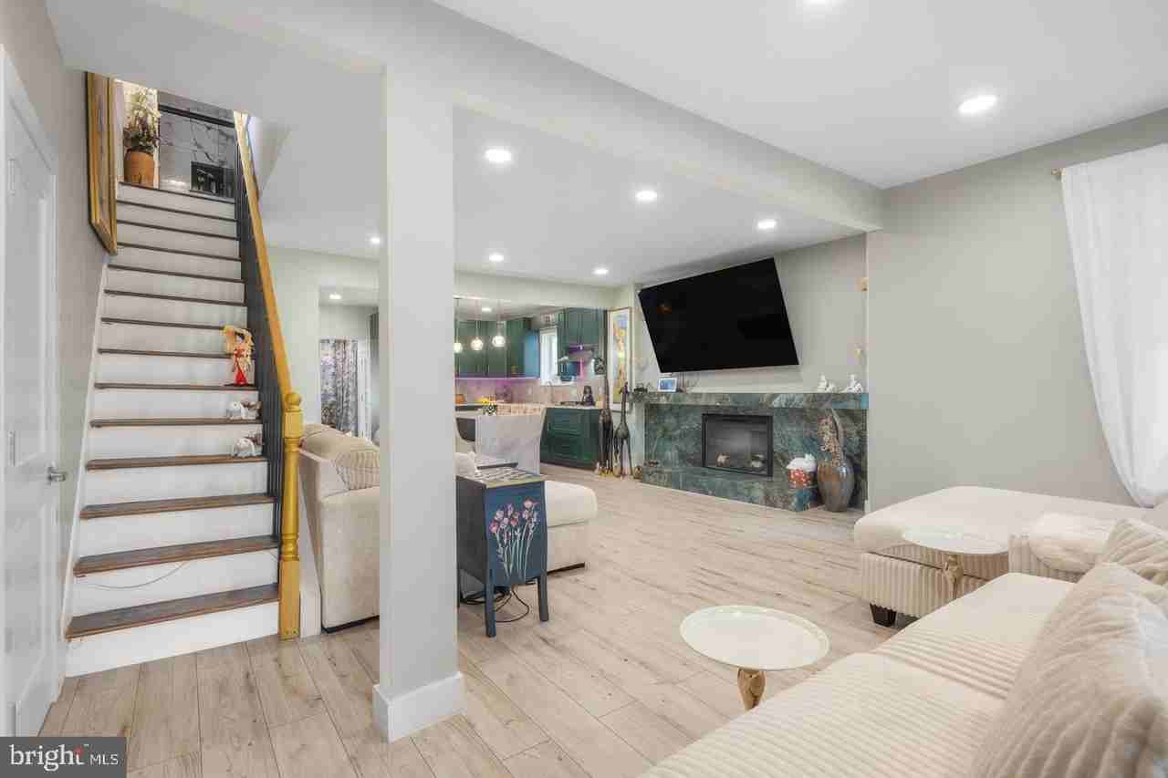 121 Cleveland Ave - Photo 3 of 35