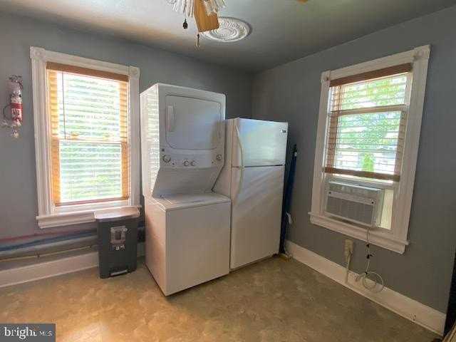 806 Linwood Ave - Photo 5 of 16