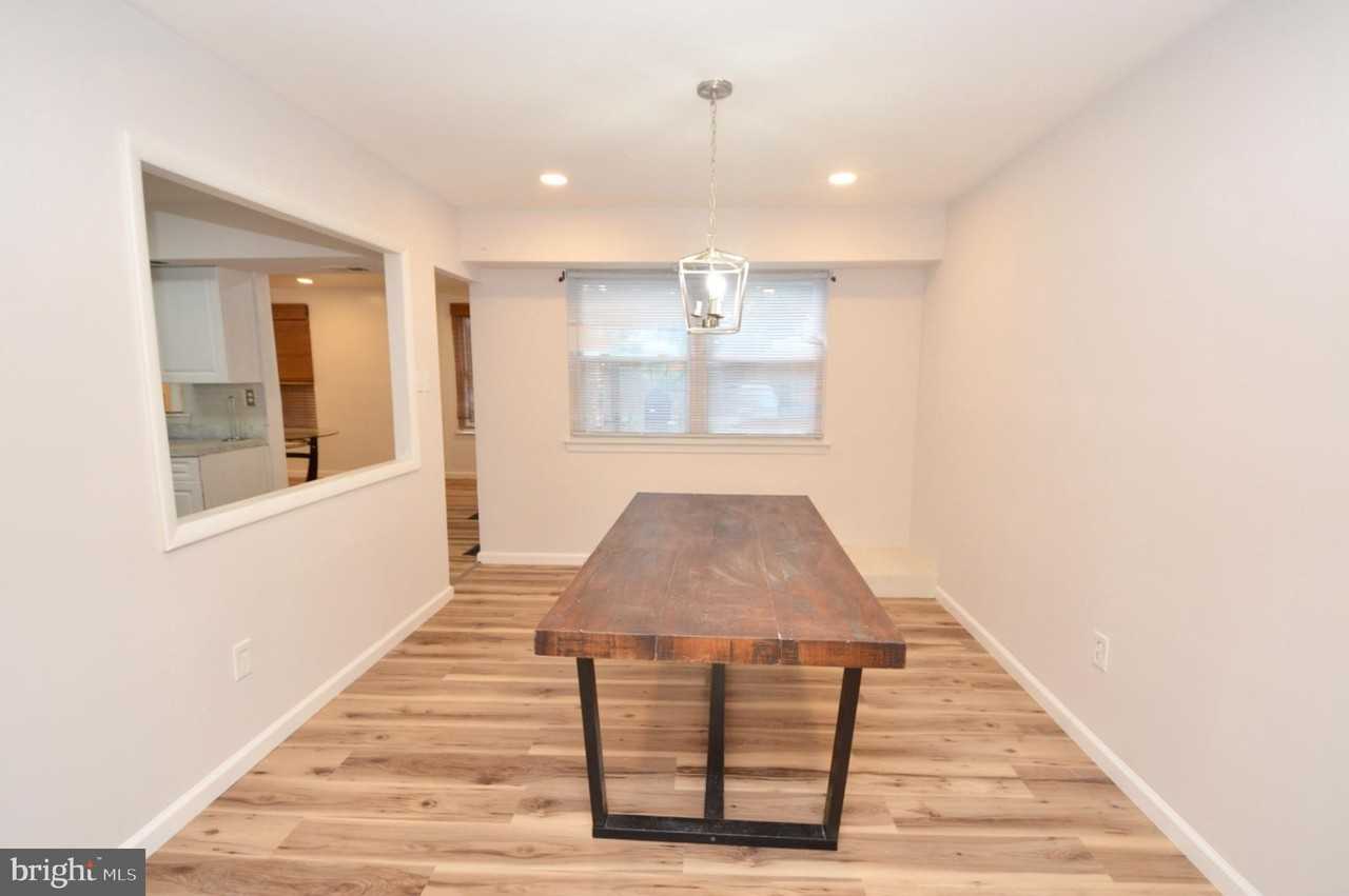 1826 Edgewood Pl - Photo 3 of 15
