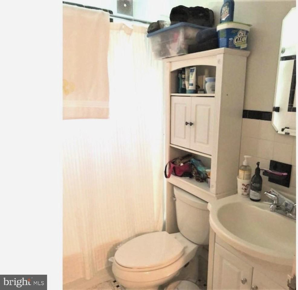 206 Linden Ln - Photo 5 of 14