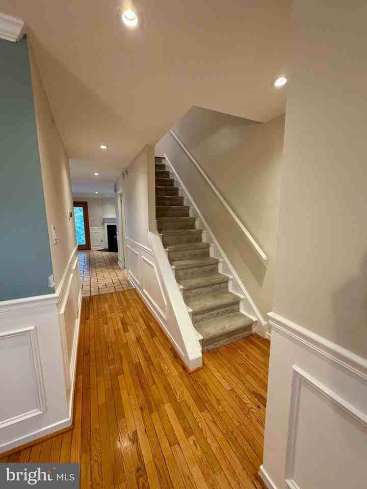 504 Cheswold Ct #504 - Photo 4 of 25