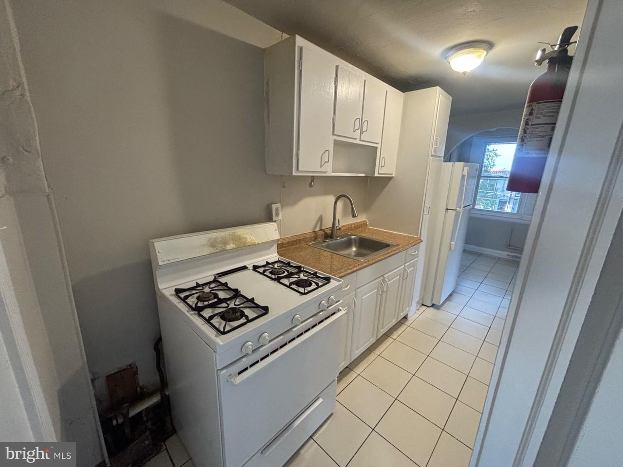 7274 Radbourne Rd #D - Photo 4 of 9