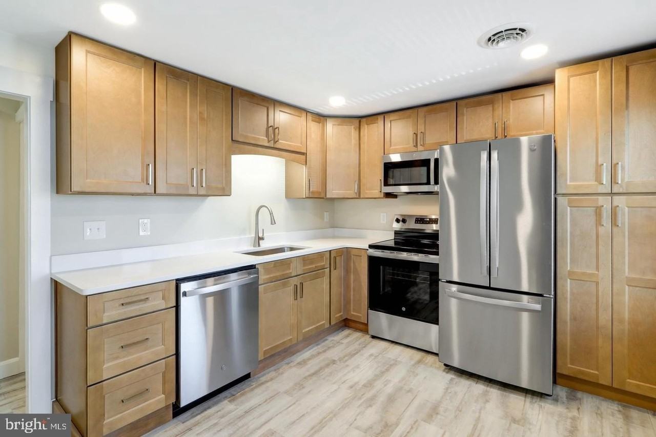 36 E Washington St #201B - Photo 6 of 20