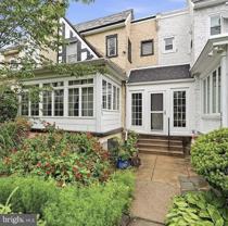 5227 Rexford Rd - Photo 1 of 1