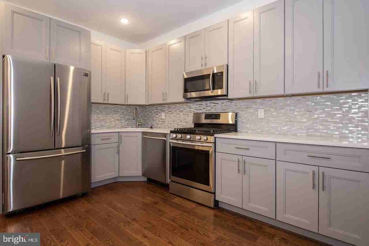 1956 N 8th St #2 - Photo 4 of 24