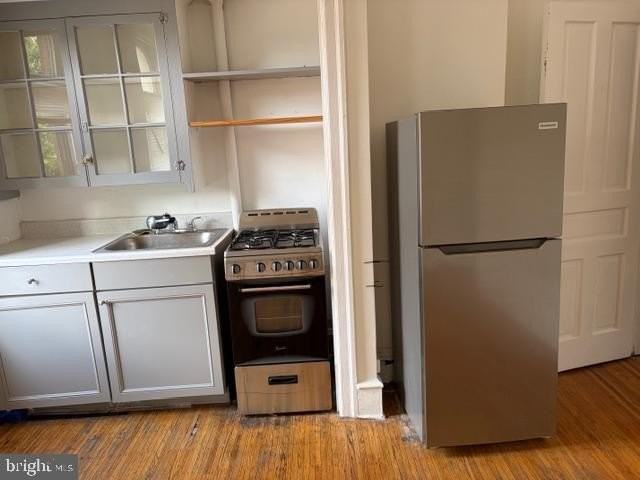 423 S 15th St #3FRONT - Photo 6 of 11