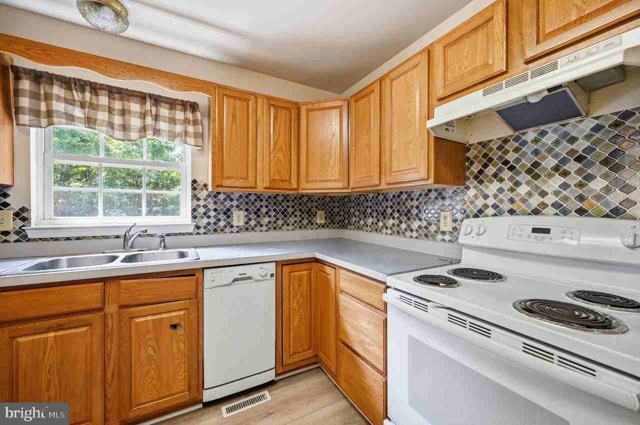 20134 Mt Pony Rd - Photo 5 of 50