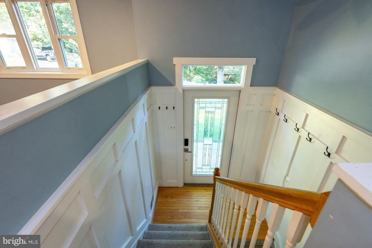 12611 Saylers Creek Ln - Photo 5 of 34